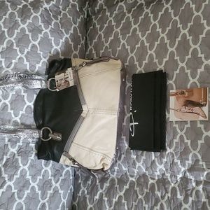 B. Makowsky 2 tone shoulder bag